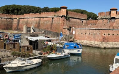 Livorno, Boat-Tour im Quartiere Venezia (1) Livorno, Boat-Tour im Quartiere Venezia (1)