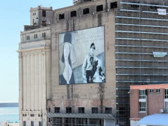 Livorno, Fortezza Vecchia, zum Gedenken an Amedeo Modigliani Livorno, Fortezza Vecchia, zum Gedenken an Amedeo Modigliani