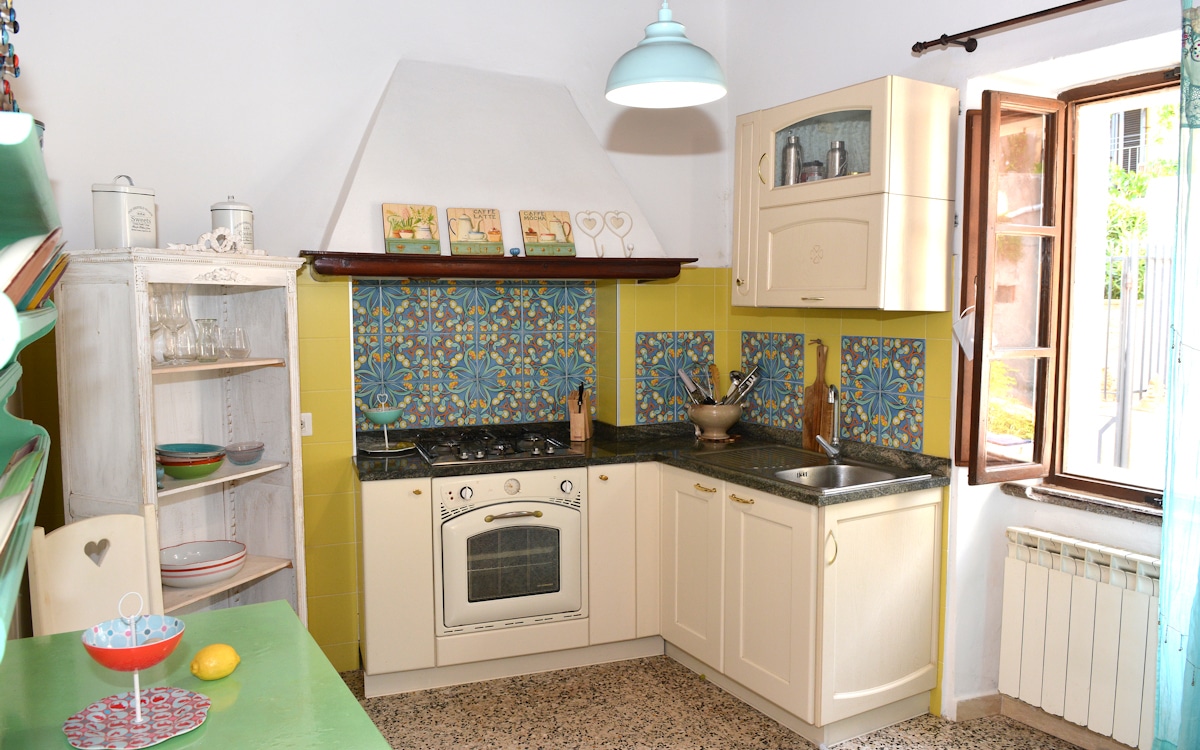 Palazzo Giuncarico, Wohnung im Erdgeschoss (1) Palazzo Giuncarico, Wohnung im Erdgeschoss (1)