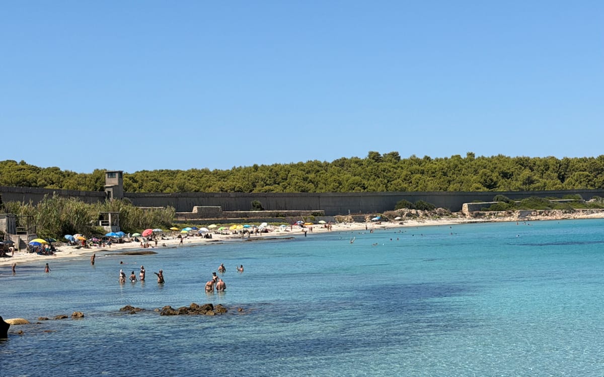 Pianosa, Strand untertags in August Pianosa, Strand untertags in August